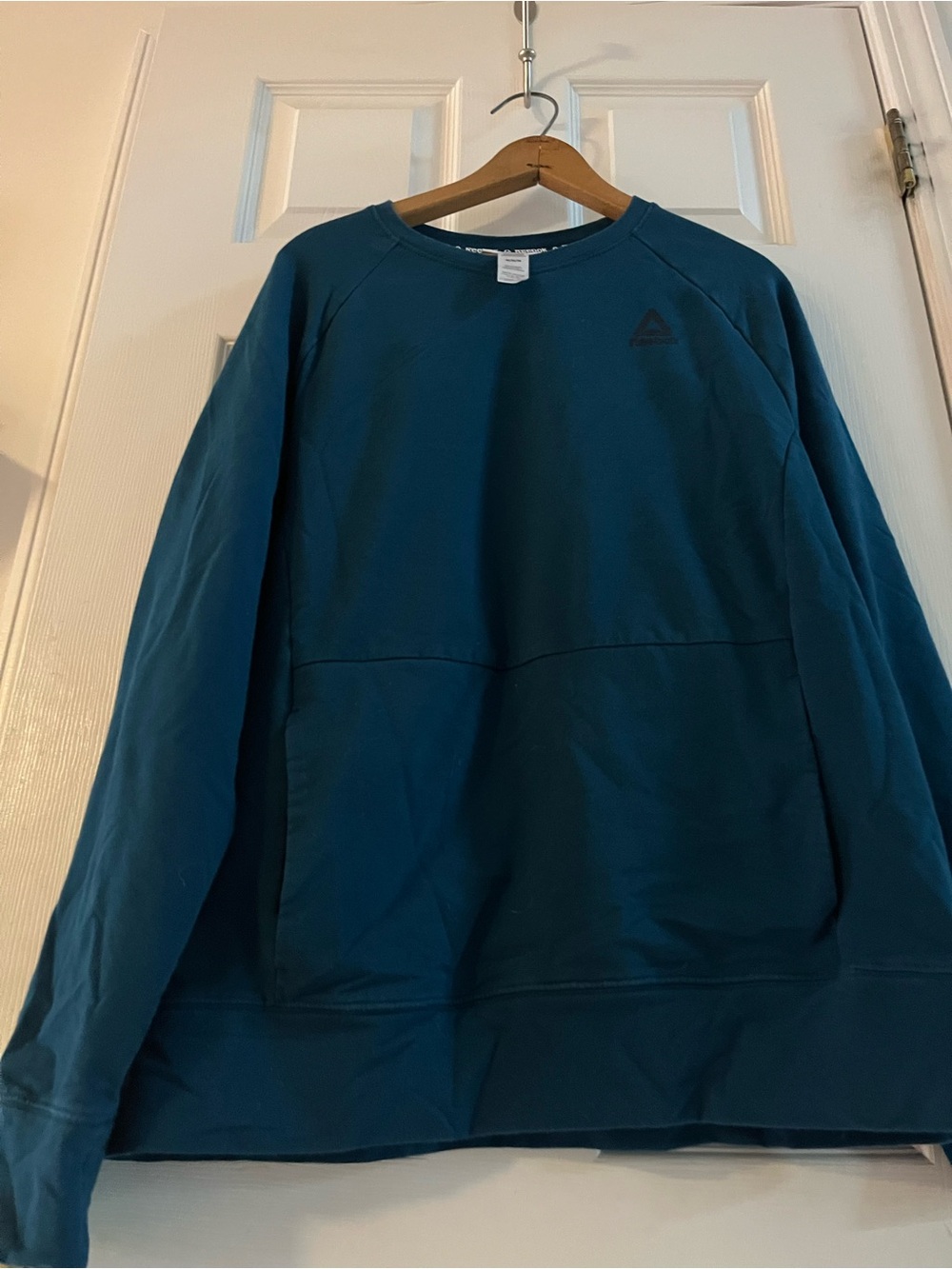 Men’s Reebok Teal Size Medium Pullover